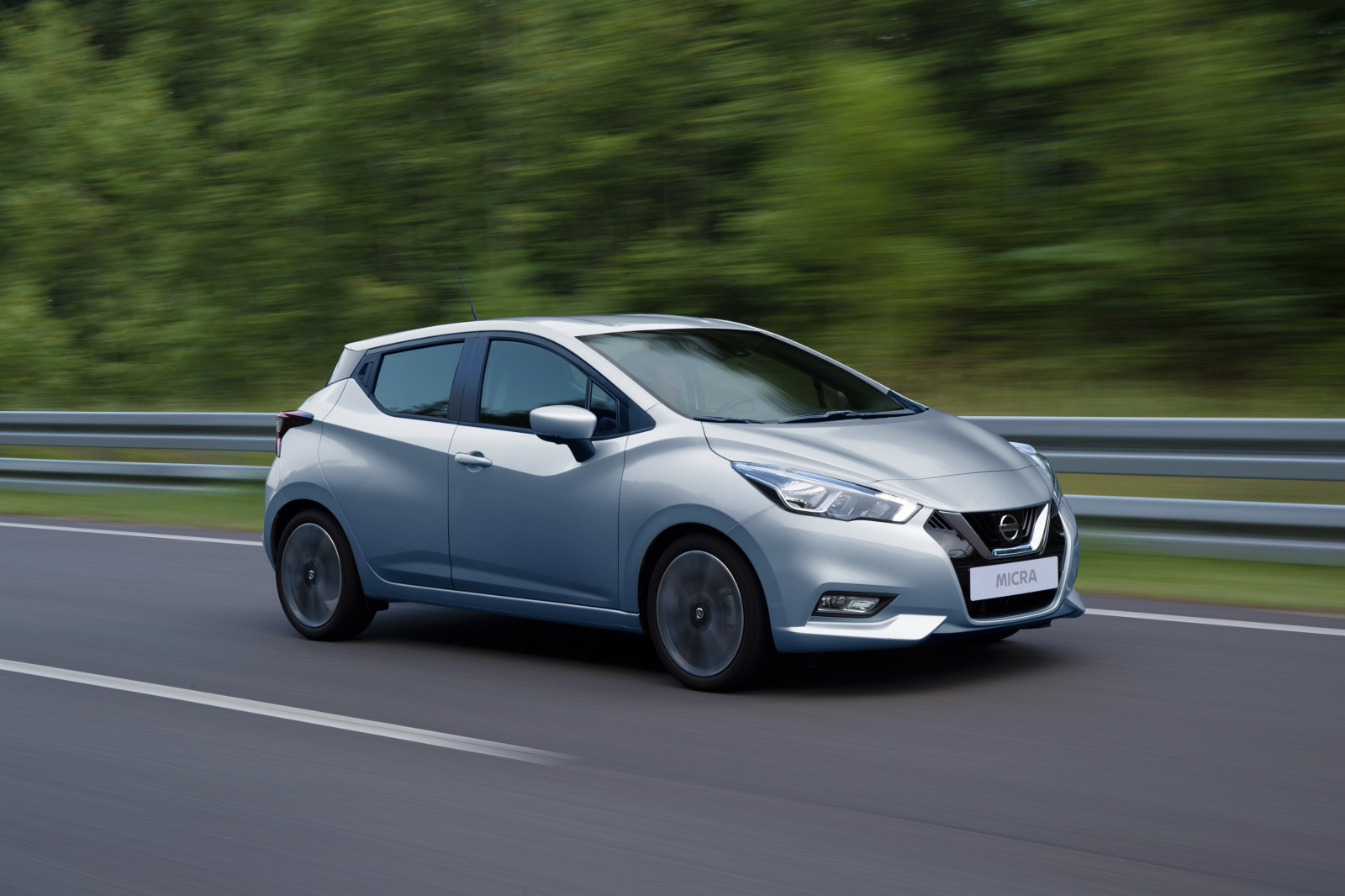 Location Nissan Micra chez Carrent Casablanca