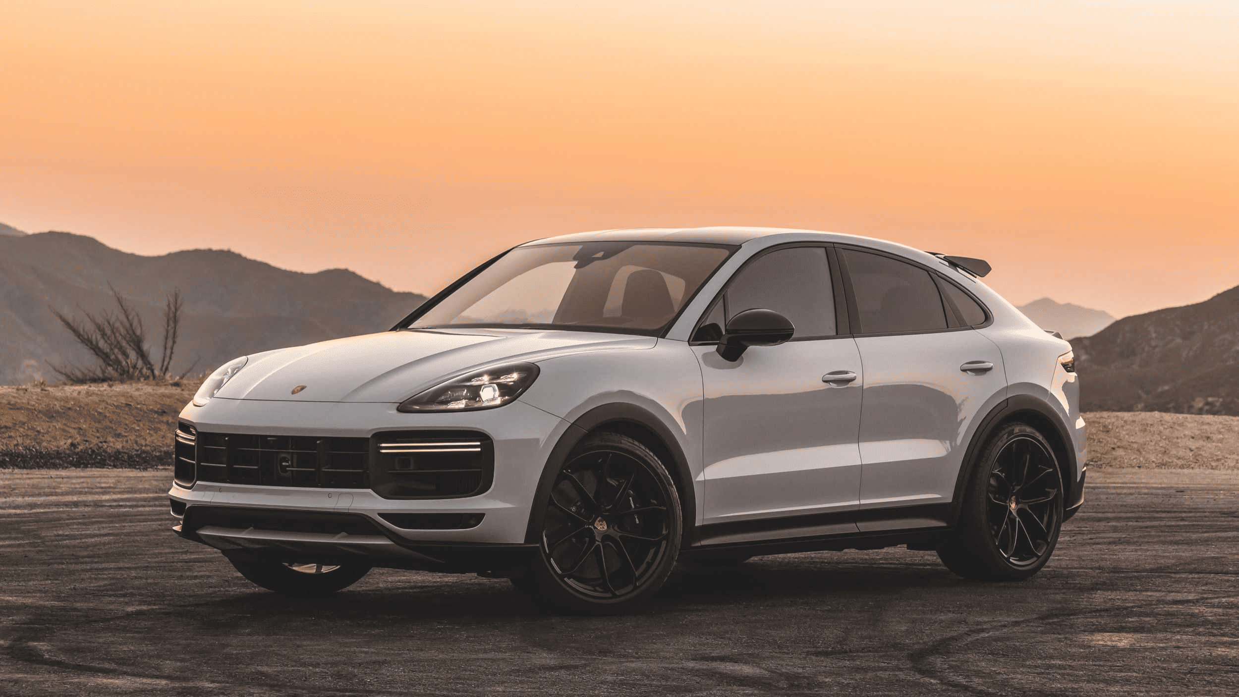 Location Porsche Cayenne - carrent casablanca